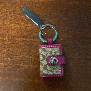 NWT Coach Photo Keychain